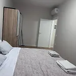 Sisi 1 Apartment